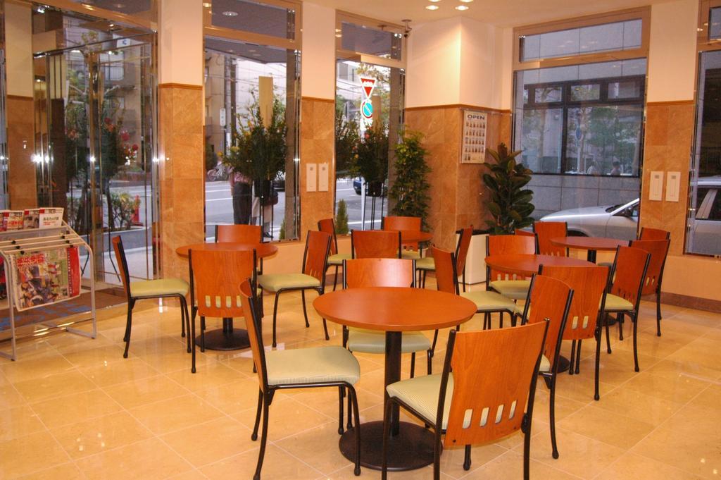 Toyoko Inn Tokyo Nihombashi Ningyocho Екстериор снимка